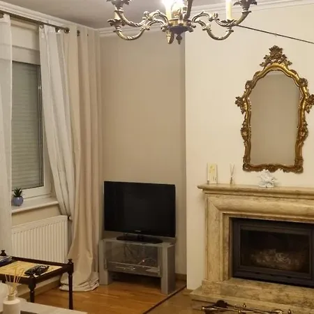 Apartament Lomnicki